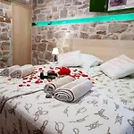 Villa Nautica Stone House