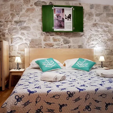 Apartment Villa Nautica Stone House Split