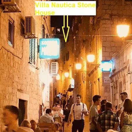 Nautica Stone House Апартаменты