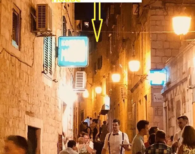 Villa Nautica Stone House Apartment