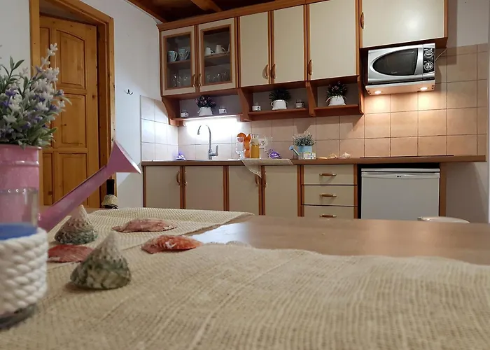 아파트 Nautica Stone House 스플리트