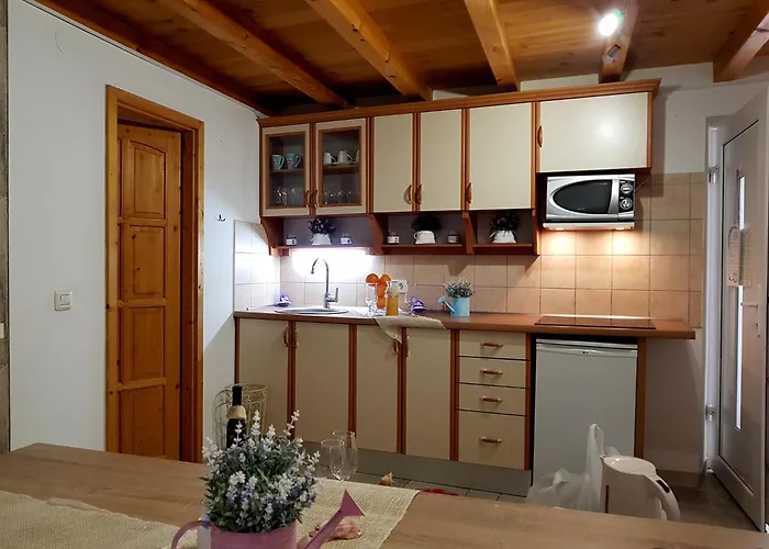 아파트 Nautica Stone House