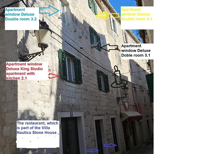 아파트 Nautica Stone House 스플리트